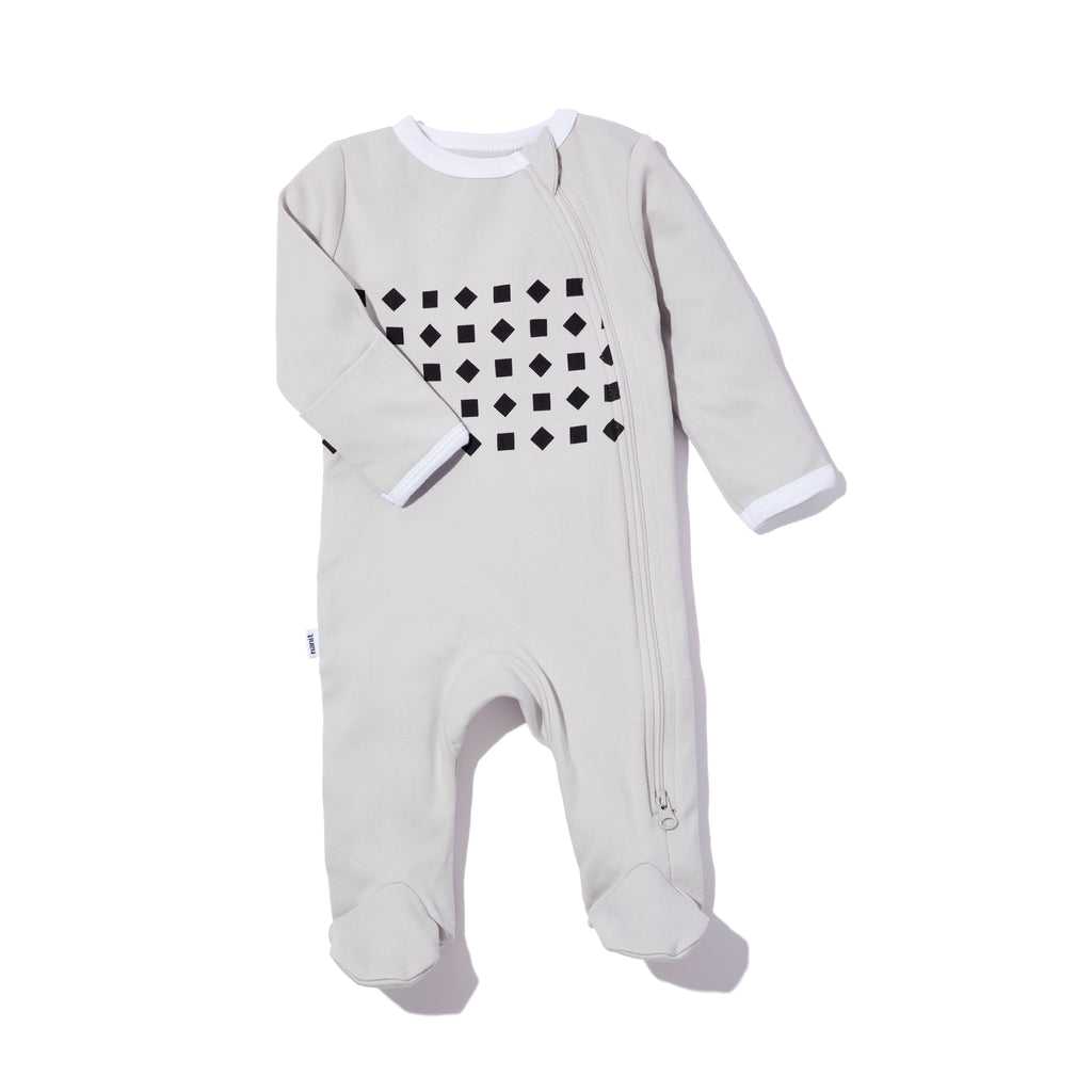 Nanit Wall Mount + Flex stand + Pajamas (White)