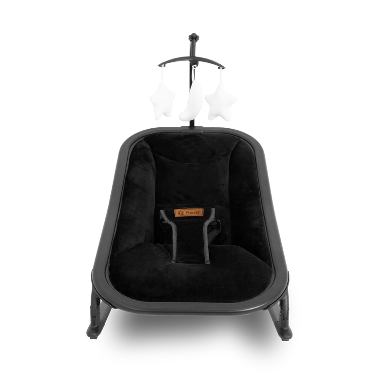 Betti - Bouncer Yia Yia